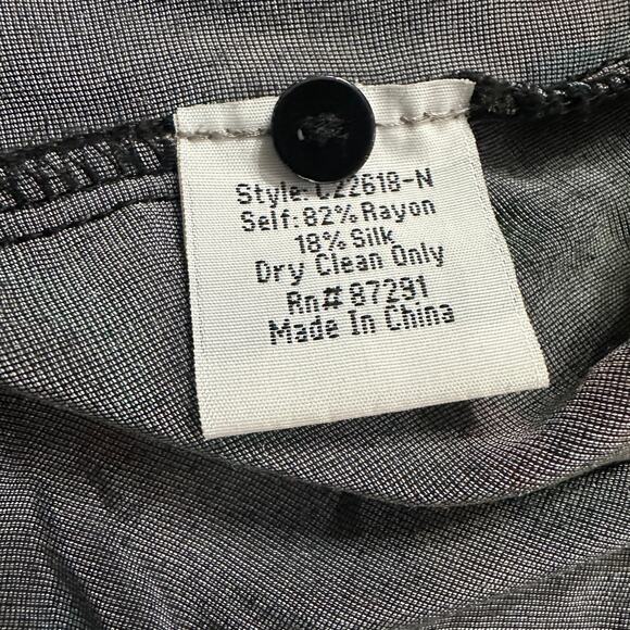 Johnny Was Black/Red Floral Velvet Tunic Button Top, Silk Blend, size Large - Picture 10 of 12